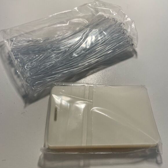 Luggage tag Laminating Pouches, 5 mil, 4.25" x 2.5", Gloss Clear, 50/Pack - Picture 4 of 8